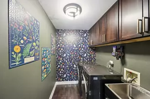 301 E Evergreen Ave, Mount Prospect, IL 60056 - Photo 17