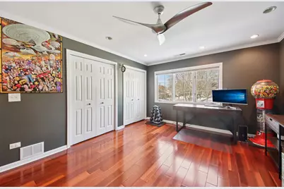 301 E Evergreen Avenue, Mount Prospect, IL 60056 - Photo 29