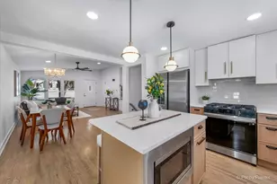 1004 S Grove Ave, Barrington, IL 60010 - Photo 3