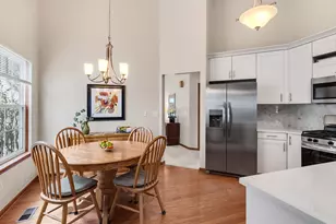 1216 Darnell Dr, Mundelein, IL 60060 - Photo 7