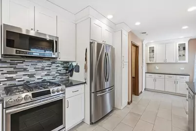2818 Farrell Avenue, Park Ridge, IL 60068 - Photo 13