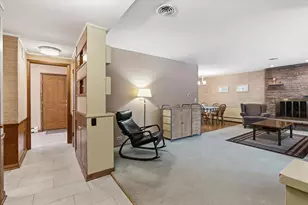 2818 Farrell Ave, Park Ridge, IL 60068 - Photo 3