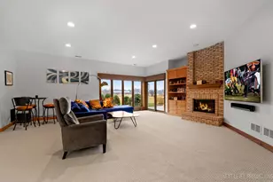 4205 Royal Fox Dr, Saint Charles, IL 60174 - Photo 49