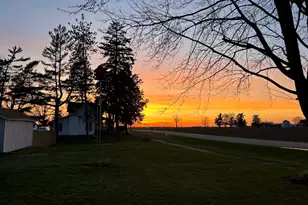 417 Virgil St, Maple Park, IL 60151 - Photo 23