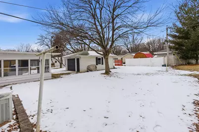 311 Crescent Drive, Sycamore, IL 60178 - Photo 19