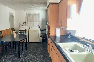 1149 Lafayette St, Aurora, IL 60505 - Photo 9