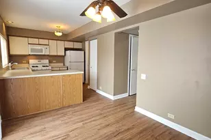 1782 Pebble Beach Cir, Elgin, IL 60123 - Photo 13