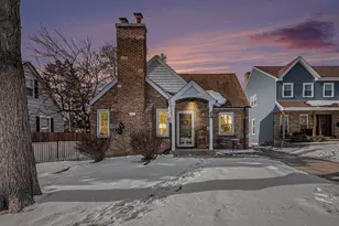 474 S York St, Elmhurst, IL 60126 - Photo 3