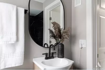 10100 S Luella Avenue, Chicago, IL 60617 - Photo 37