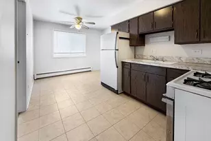 17812 Oak Park Ave, Tinley Park, IL 60477 - Photo 9