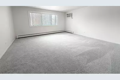 17812 Oak Park Avenue #2N, Tinley Park, IL 60477 - Photo 3