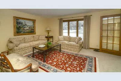 400 Cardinal Drive, Bloomingdale, IL 60108 - Photo 9