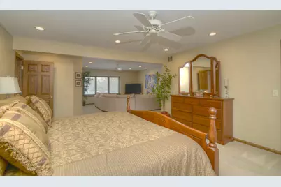 400 Cardinal Drive, Bloomingdale, IL 60108 - Photo 25