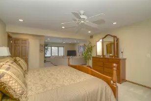 400 Cardinal Dr, Bloomingdale, IL 60108 - Photo 25