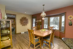 400 Cardinal Dr, Bloomingdale, IL 60108 - Photo 17