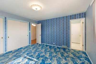 7745 Beckwith Road, Morton Grove, IL 60053 - Photo 9