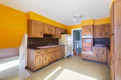 7745 Beckwith Road, Morton Grove, IL 60053 - Photo 5