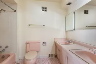 7745 Beckwith Rd, Morton Grove, IL 60053 - Photo 15