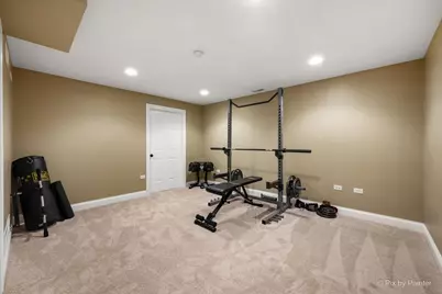 39691 Orchard Bluff Lane, Wadsworth, IL 60083 - Photo 33