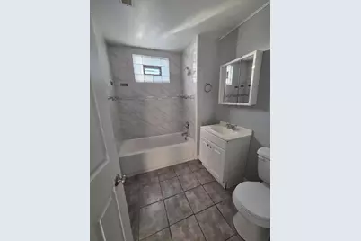 2704 E 77th Street #2, Chicago, IL 60649 - Photo 9