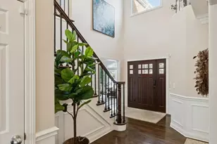 146 N Walnut St, Elmhurst, IL 60126 - Photo 3