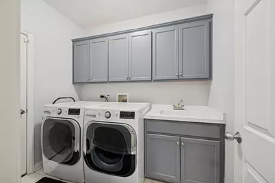 146 N Walnut Street, Elmhurst, IL 60126 - Photo 15