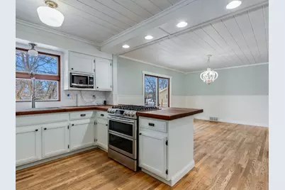 347 Holiday Drive, Somonauk, IL 60552 - Photo 9