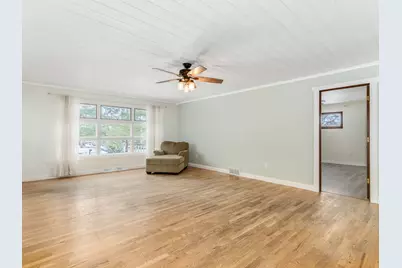 347 Holiday Drive, Somonauk, IL 60552 - Photo 7