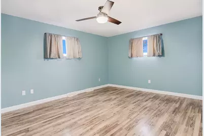 347 Holiday Drive, Somonauk, IL 60552 - Photo 15