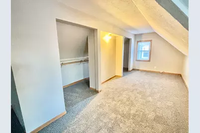 206 Hosmer Street, Loves Park, IL 61111 - Photo 15