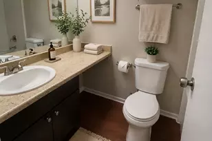 2920 Roberts Dr, Woodridge, IL 60517 - Photo 7