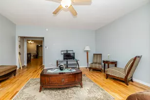 7751 S Phillips Ave, Chicago, IL 60649 - Photo 29