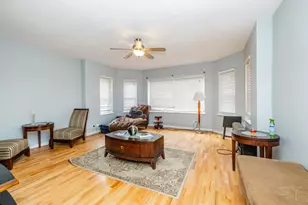 7751 S Phillips Ave, Chicago, IL 60649 - Photo 27