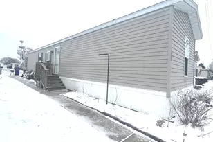 9001 S Cicero Ave, Oak Lawn, IL 60453 - Photo 1