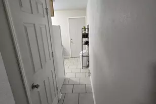 [Address not provided], Rockford, IL 61109 - Photo 7