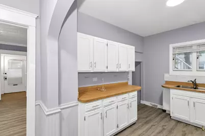 209 E Washington Street, West Chicago, IL 60185 - Photo 27