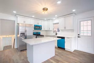 9558 S Sacramento Ave, Evergreen Park, IL 60805 - Photo 9