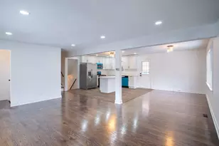 9558 S Sacramento Ave, Evergreen Park, IL 60805 - Photo 13