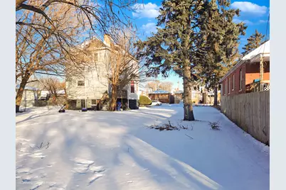 9318 S Cregier Avenue, Chicago, IL 60617 - Photo 13