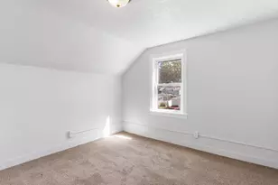 1186 24th St, Moline, IL 61265 - Photo 19