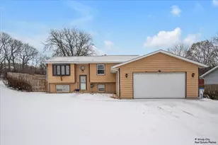 3 Sheehan Dr, Lake Villa, IL 60046 - Photo 1