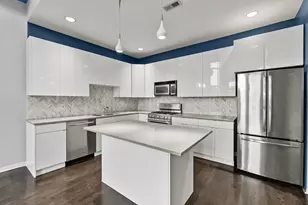 2236 W Armitage Ave, Chicago, IL 60647 - Photo 11