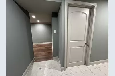 1446 W Irving Park Road #1, Chicago, IL 60613 - Photo 31