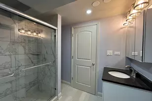 1446 W Irving Park Rd, Chicago, IL 60613 - Photo 27