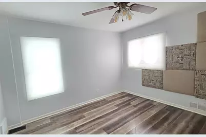 [Address not provided], Lombard, IL 60148 - Photo 7