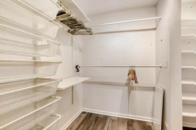 5400 N Sheridan Road #202, Chicago, IL 60640 - Photo 7