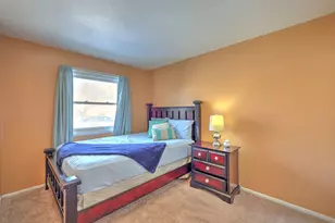 195 Mary Ct, Bartlett, IL 60103 - Photo 11