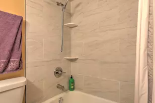 195 Mary Ct, Bartlett, IL 60103 - Photo 13