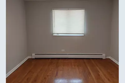 9536 S Kenneth Avenue, Oak Lawn, IL 60453 - Photo 13