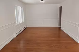 9536 S Kenneth Ave, Oak Lawn, IL 60453 - Photo 5